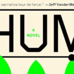 Hum dystopische thriller van Helen Phillips