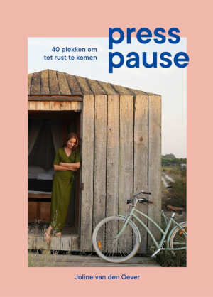 Joline van den Oever Press pause