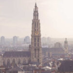 Levende stenen boek over de kathedraal van Antwerpen